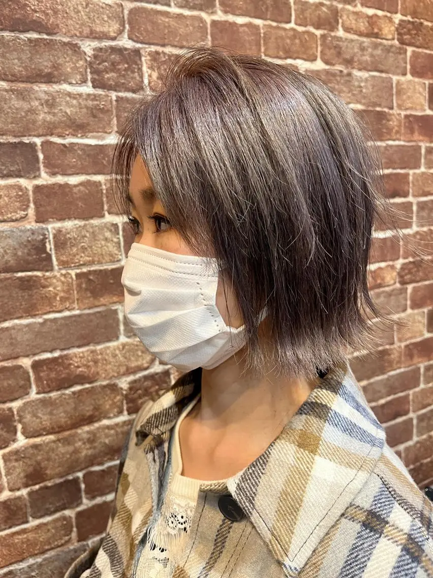 ショート カラー パーマ ヘアアレンジ メンズ キッズ ネイル マツエク・マツパ アイブロウ メンズブリーチ メンズハイライト メンズインナーカラー メンズ韓国風 ブリーチ 久木原 ゆりのヘアスタイル