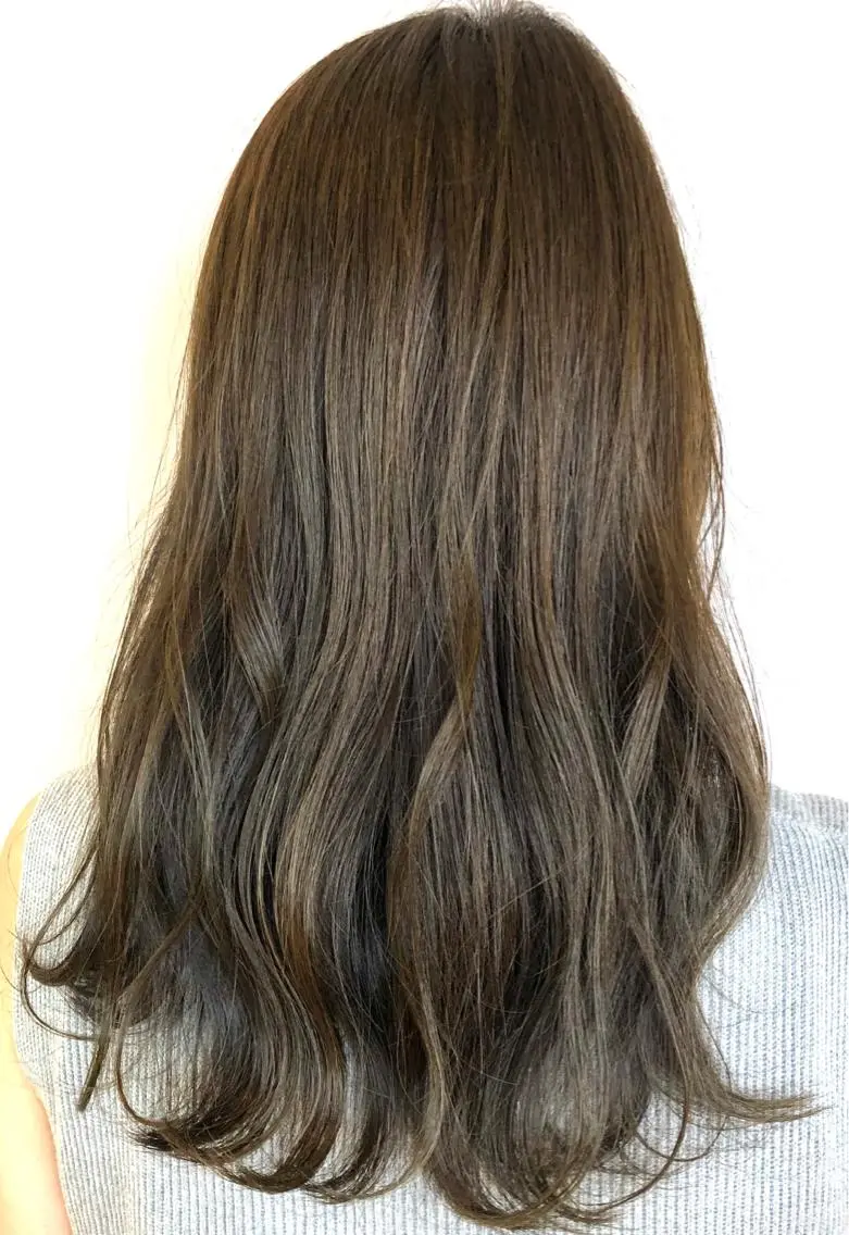 セミロング カラー ベージュカラー イルミナカラー ミント ミントベージュ 髪質改善 カット ヘアカラー トリートメント ✨似合うのその先へ✨ 田中延和のヘアスタイル