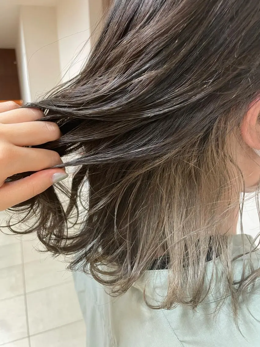 ミディアム カラー ヘアアレンジ ヘアカラー トリートメント 【Sweep】おじま のぞみのヘアスタイル