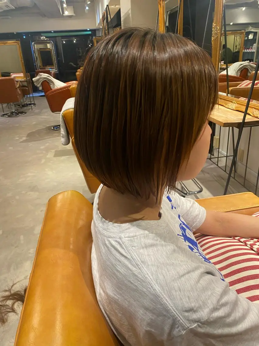 ショート ボブ SAKI サキのヘアスタイル