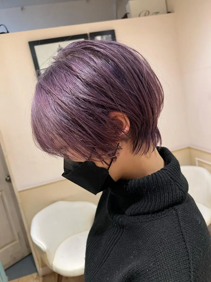 ショート カラー レイヤー×艶髪特化 マネージャー安藤光司のヘアスタイル