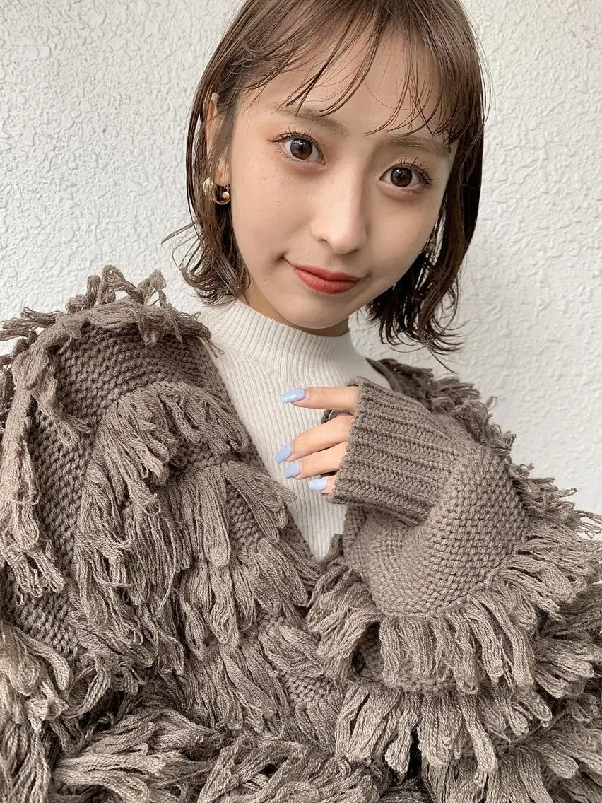 ミディアム カット ヘアカラー ✨コテ巻き風パーマ ✨川合佑哉のヘアスタイル