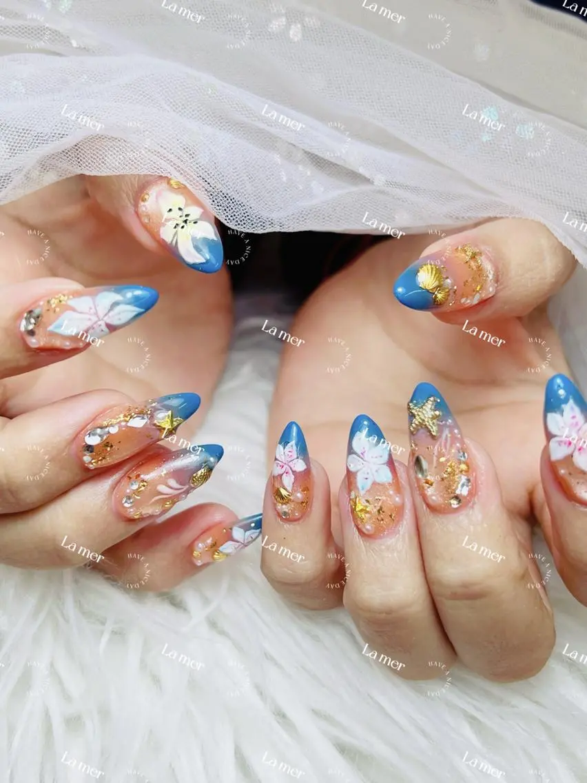 ネイル ハンドネイル ハンドケア hikikibyee ♡のネイルデザイン