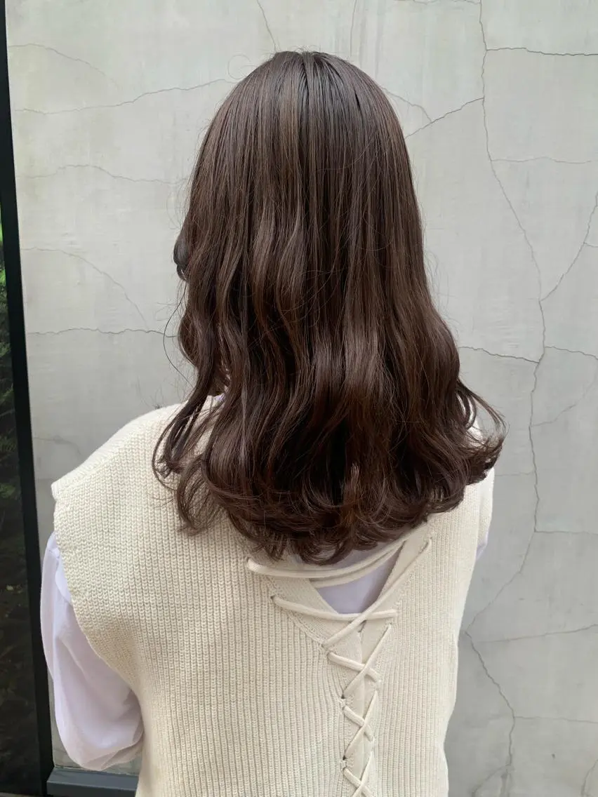 セミロング カラー ヘアアレンジ カット ヘアカラー トリートメント yuka .のヘアスタイル
