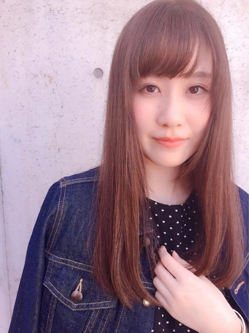 ロング カラー 小顔カット カット yukari 艶髪ヘアのヘアスタイル