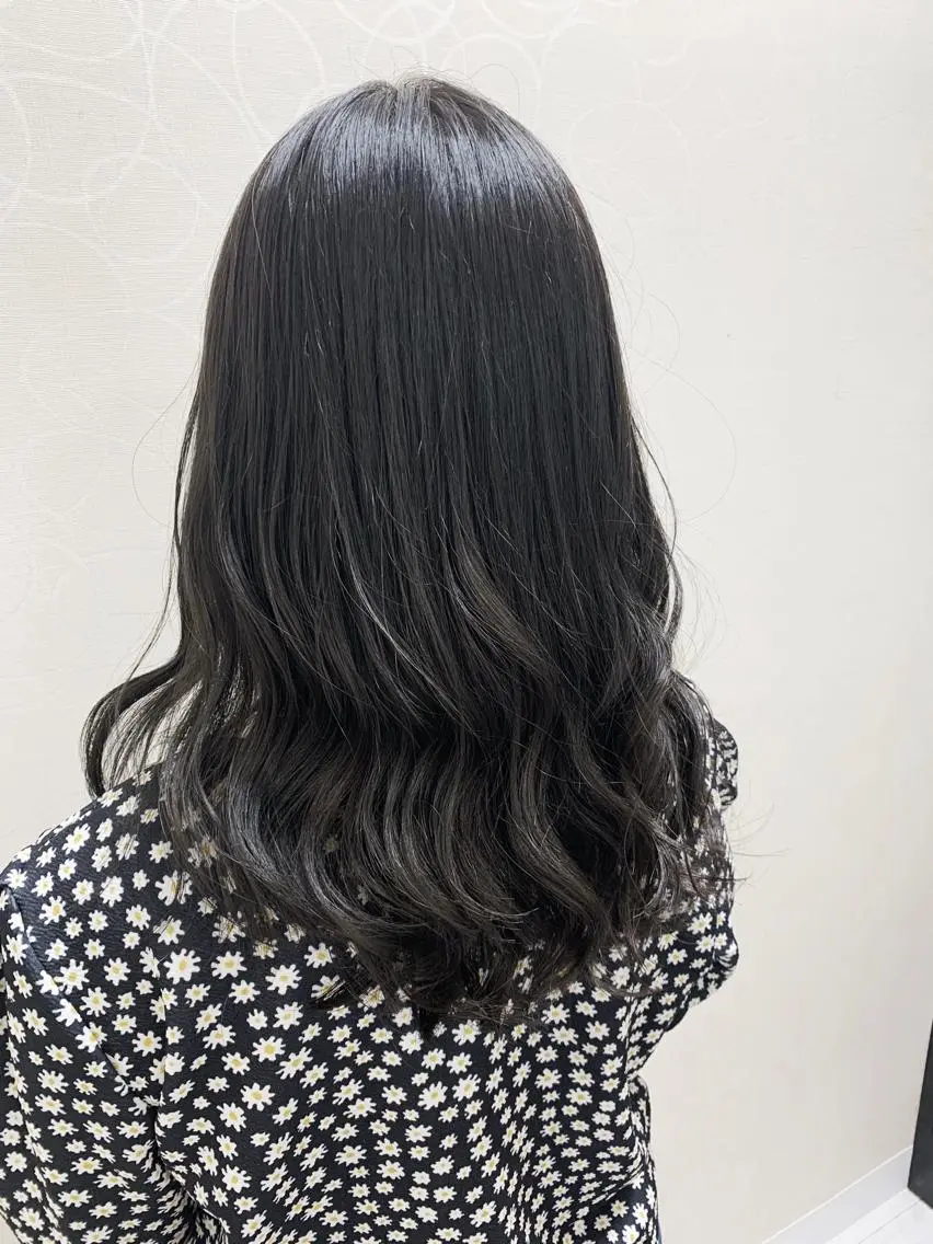 セミロング カラー 透明感カラー 学生 韓国風ヘア マルナ本店 ペコのヘアスタイル
