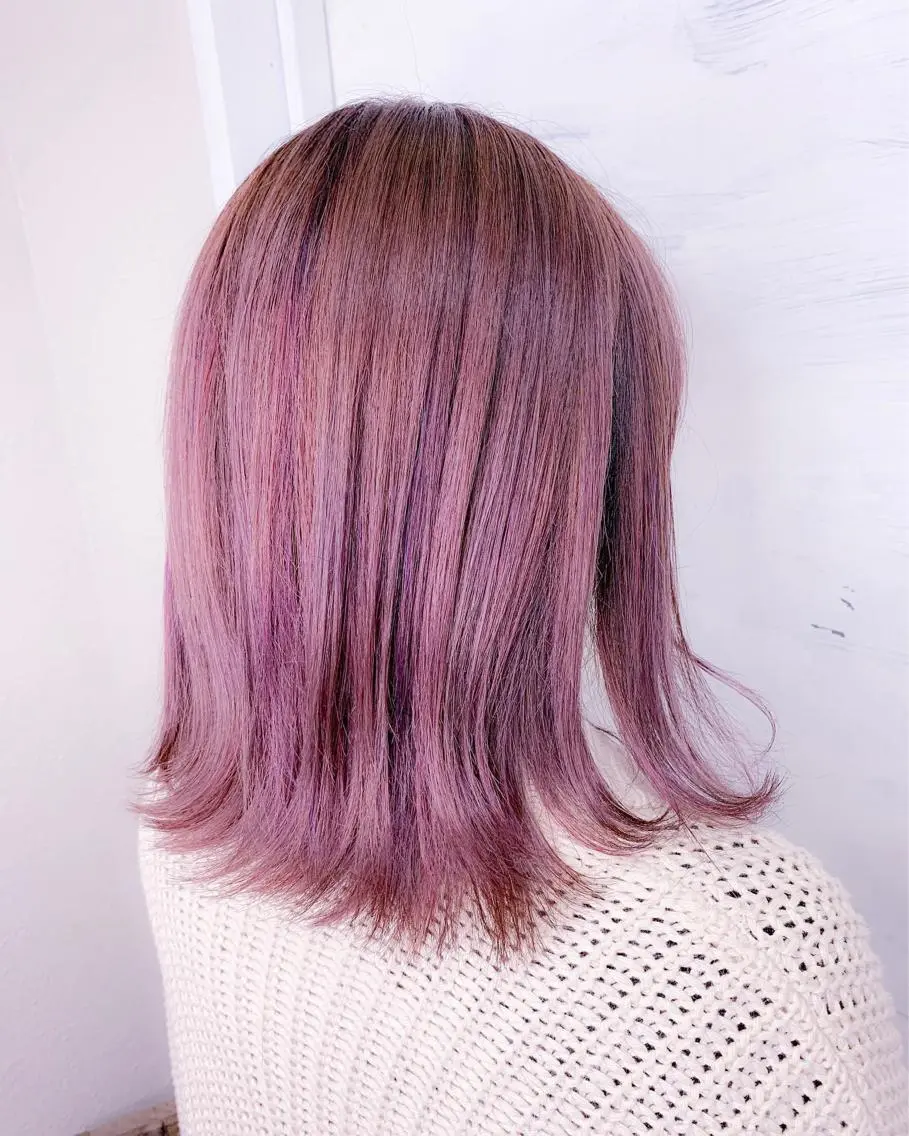 ミディアム カラー ブリーチ ハイライトカラー ラベンダーカラー ピンクカラー ピンクパープル カット ヘアカラー BOX mico.のヘアスタイル