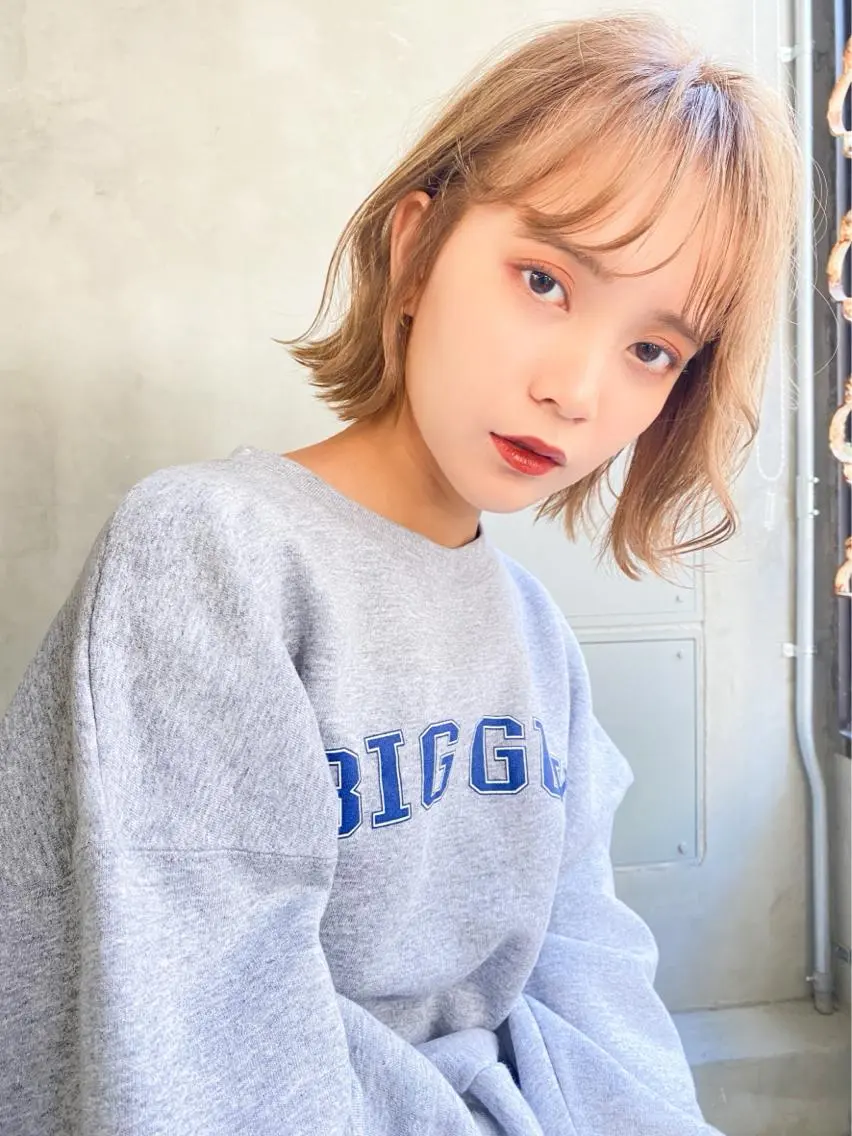 ショート カラー KAREN🕊️ 大宮美容室のヘアスタイル