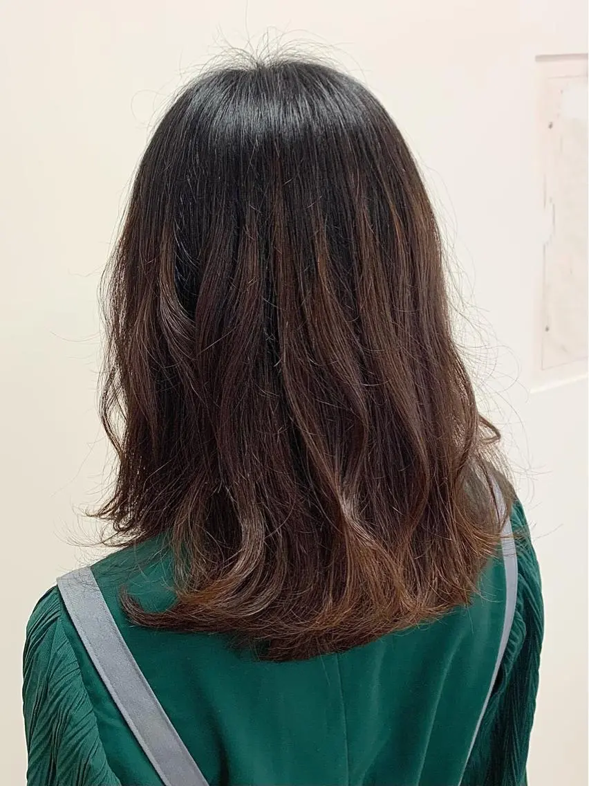 ミディアム 倉持美雪 ＊幸せの伝導師＊のヘアスタイル