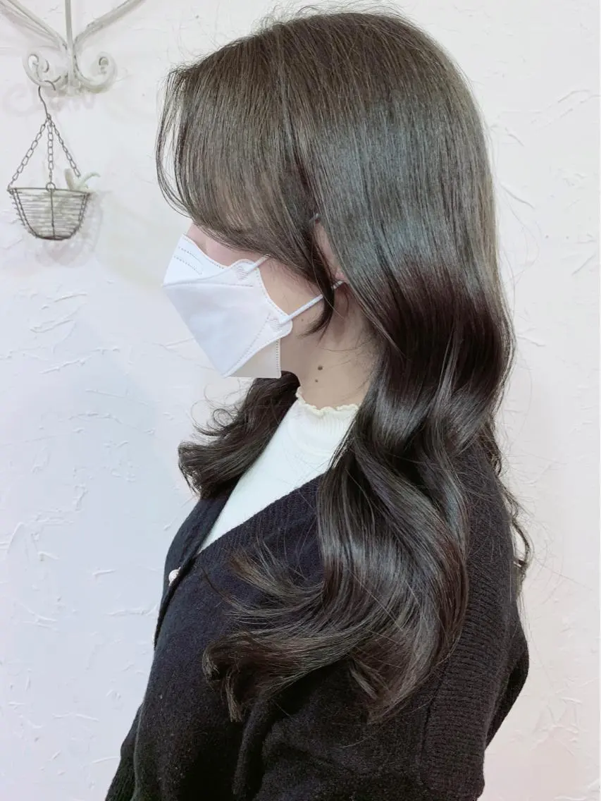 セミロング カラー 韓国風ヘア 深沢 秀のヘアスタイル