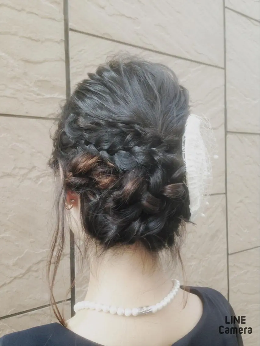 ヘアアレンジ 三つ編み 清水 美里のエステ・リラクイメージ