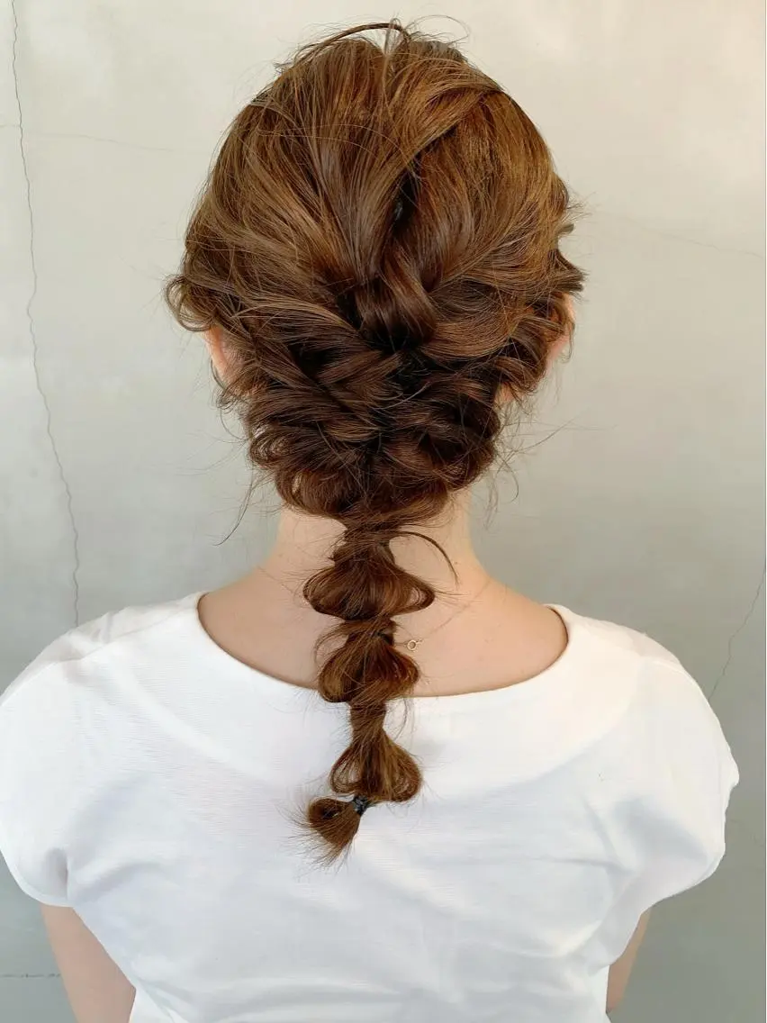 ロング ヘアアレンジ カット 榑松 恵里のヘアスタイル