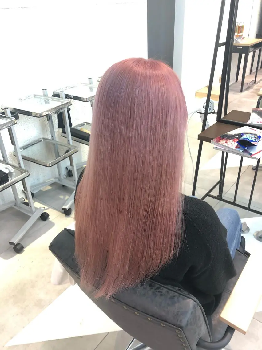 ロング カラー パーマ ヘアアレンジ まつげと眉 Meliaのマツエク・マツパデザイン
