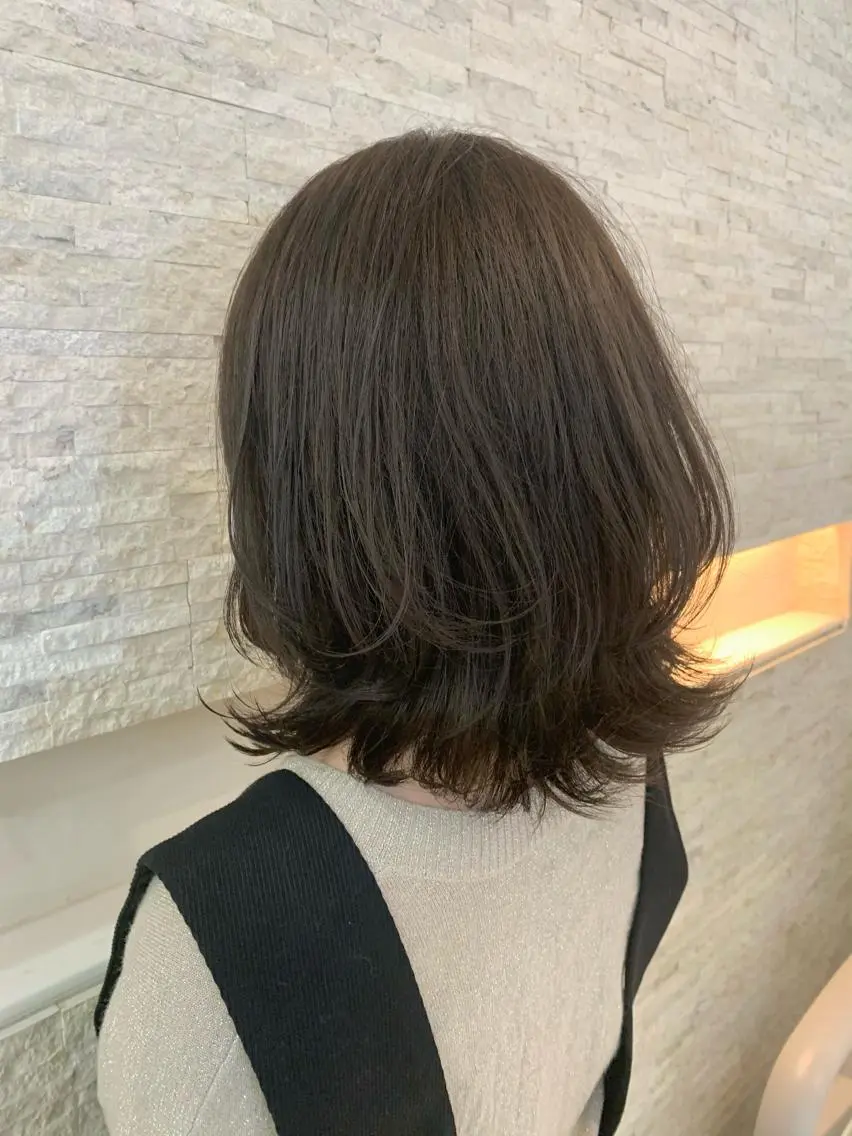ミディアム カラー カット ヘアセット ✄折橋 彩花🐶🍑のヘアスタイル