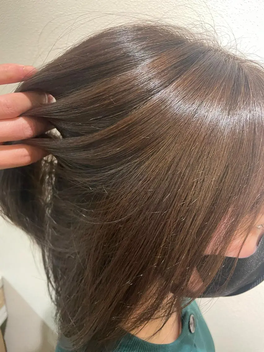 ミディアム カラー ななほ⌇レイヤー カット⌇カラー🫧のヘアスタイル