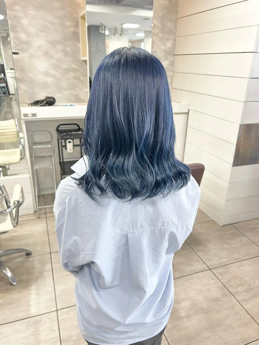 ミディアム カット ヘアカラー 🫧艶髪カラー🫧 森本くるみのヘアスタイル