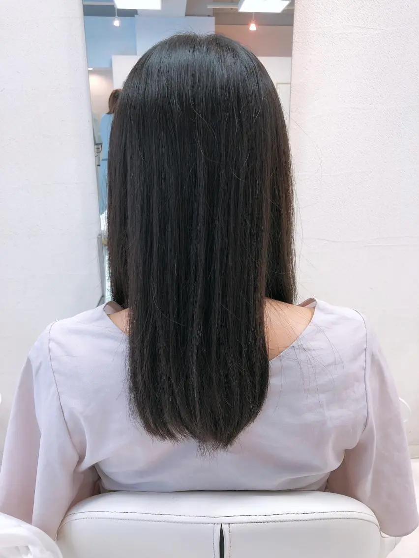 ミディアム 阿部 美咲のヘアスタイル