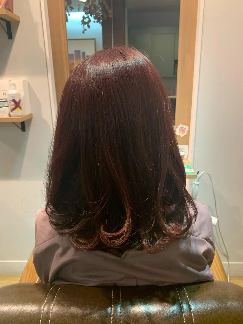 ロング カラー ピンクカラー ツキダテ ユイのヘアスタイル