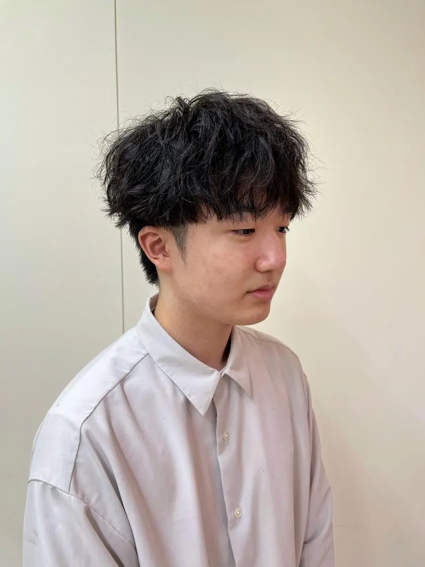パーマ メンズ メンズパーマ ツイストスパイラルパーマ スパイラルパーマ 🧊メンズ特化🧊 高木航希のヘアスタイル