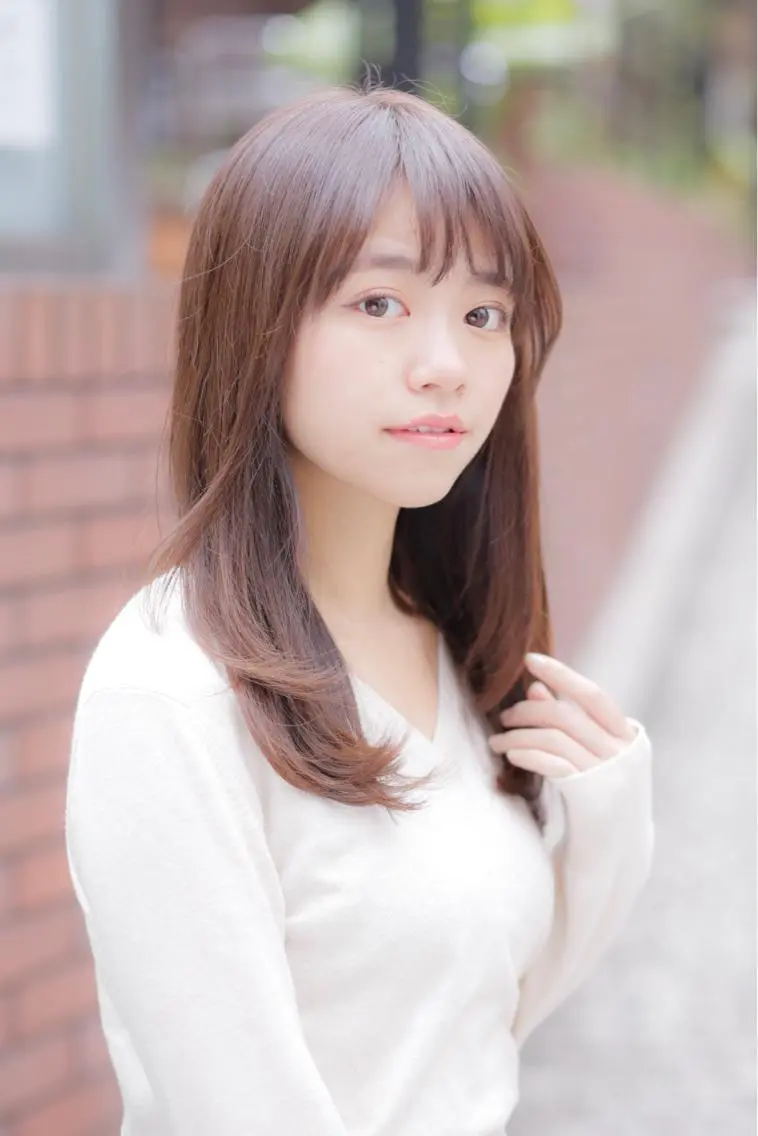 セミロング カラー ベージュカラー ヌーディベージュ 今井 三智也のヘアスタイル