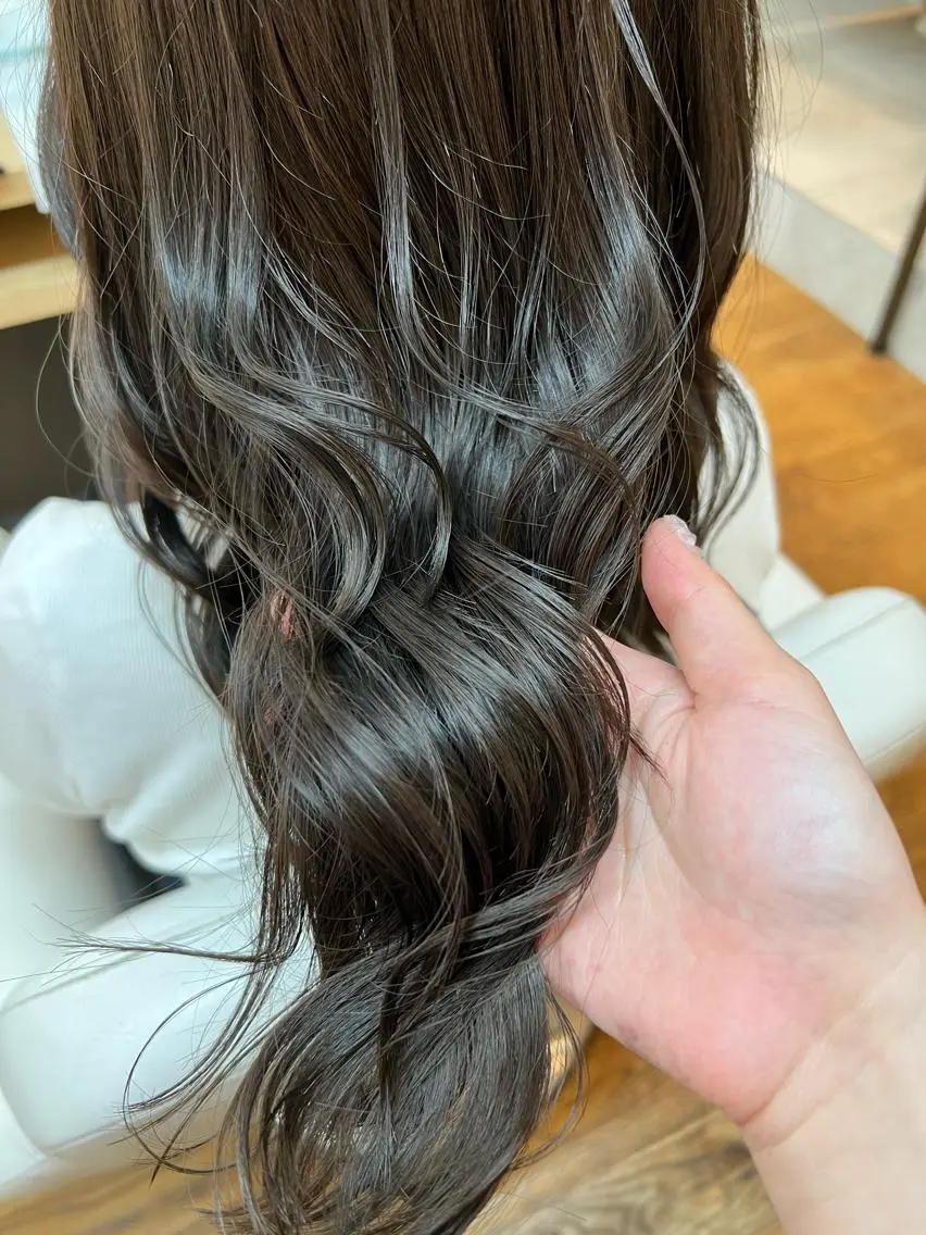 セミロング ✂︎HITOMI✂︎ 副店長のヘアスタイル