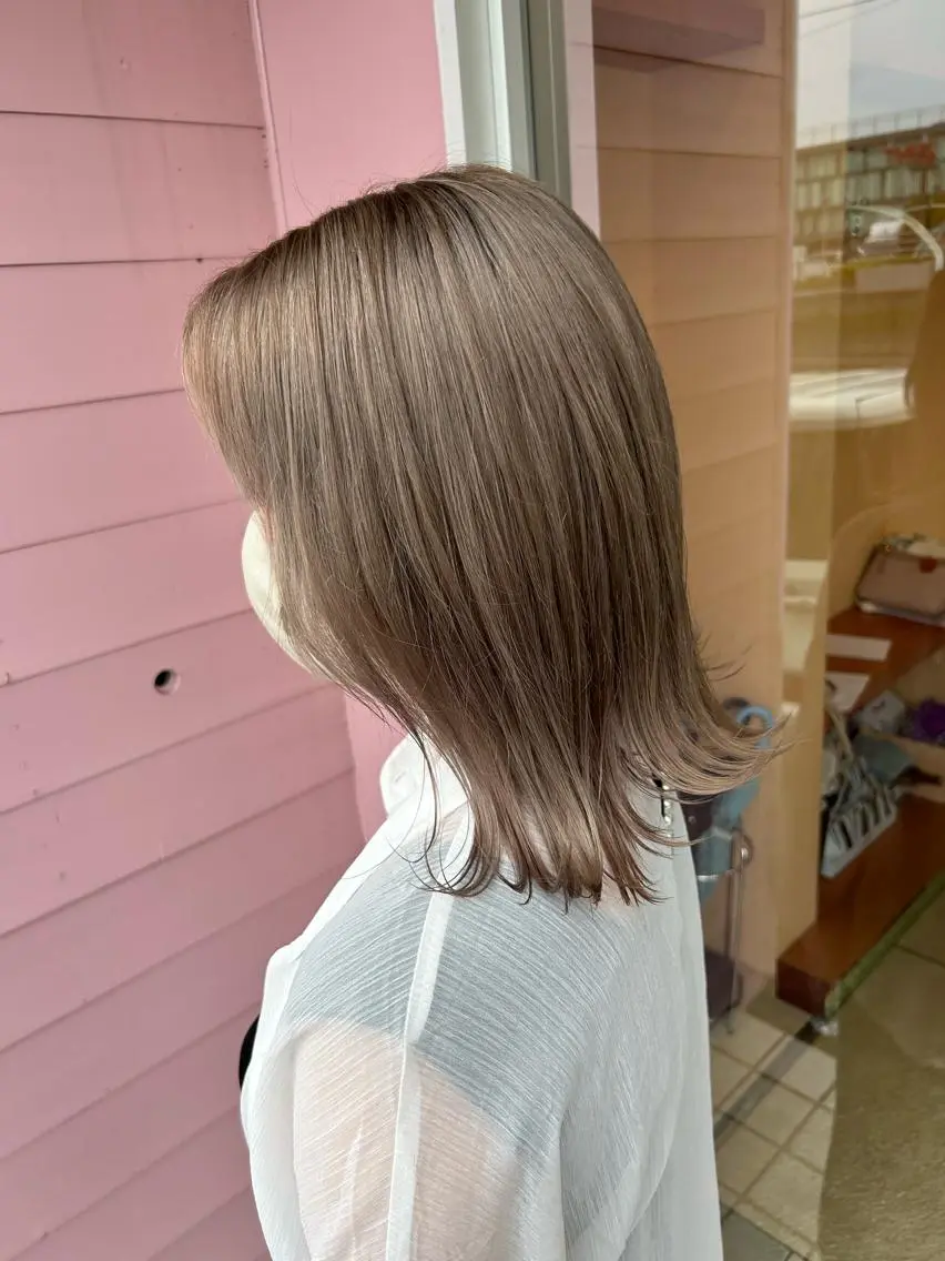 ミディアム カラー アイブロウ バレイヤージュ ブリーチ ケアブリーチ 透明感カラー デザインカラー 🔆韓国 norika🔆のヘアスタイル