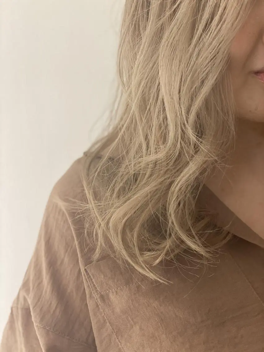 セミロング カラー ヘアカラー トリートメント 韓国hair ·͜· watanabeのヘアスタイル