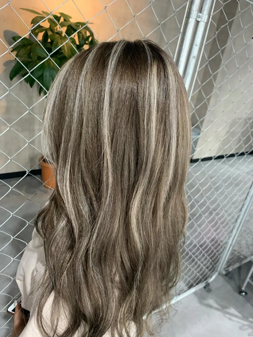 ロング 西村 雄二/エクステのヘアスタイル