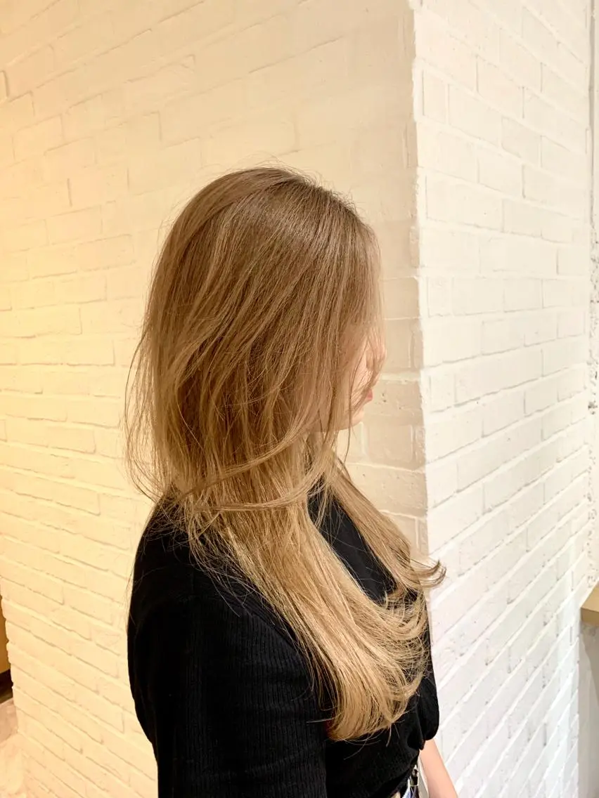 ロング カラー レイヤーカット ロング ウルフカット ウルフレイヤー ヘアカラー トリートメント 💛丁寧さNo.🥇 🧸片山智裕💛のヘアスタイル