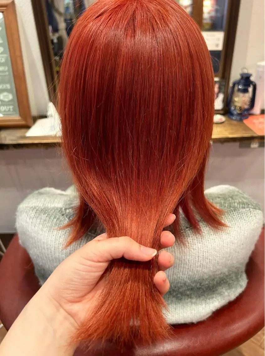 セミロング ヘアカラー ゆうき あすかのヘアスタイル
