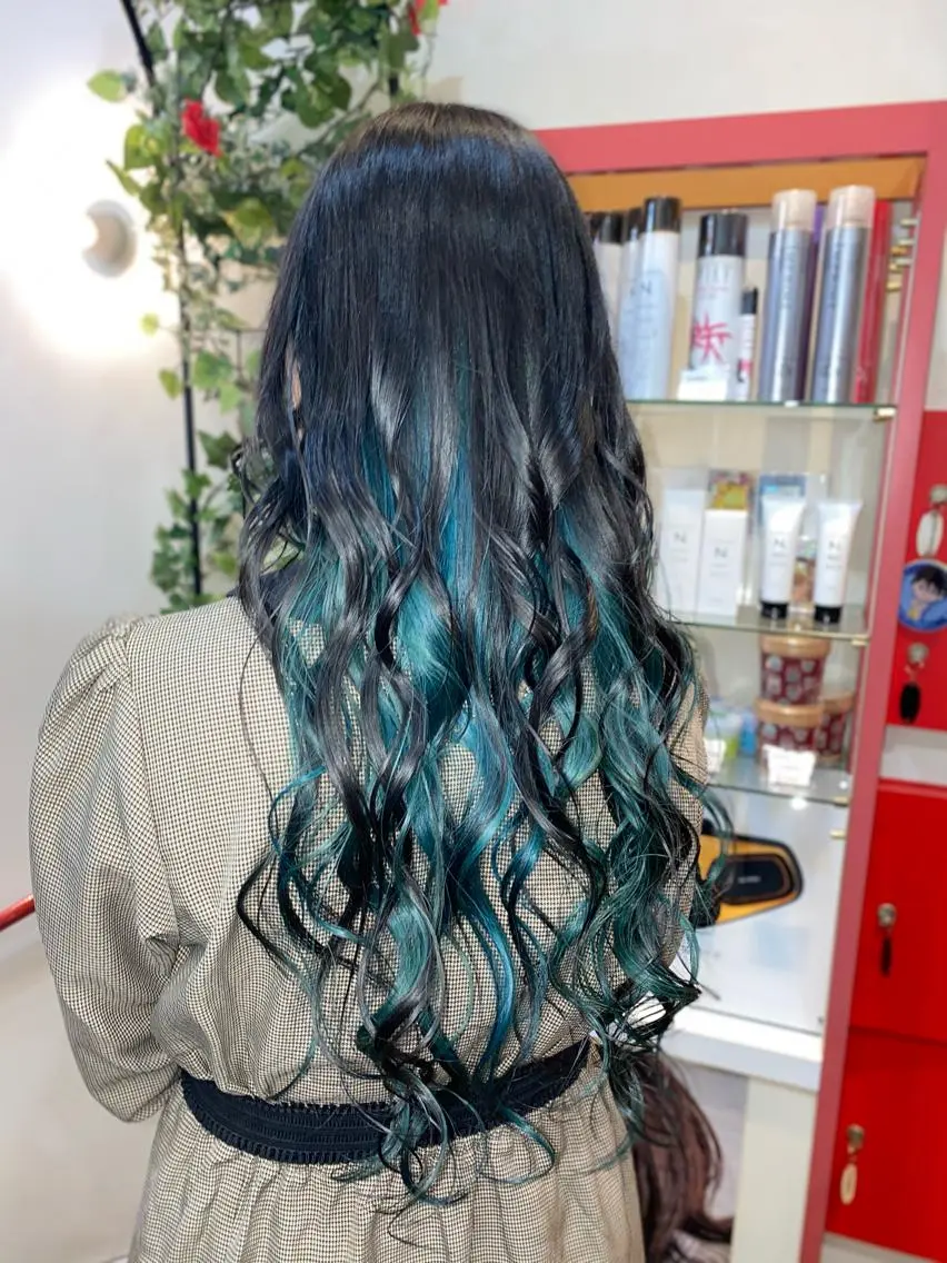 ロング ヘアカラー ゆぴ☾‪/推しカラー /ハイトーンのヘアスタイル