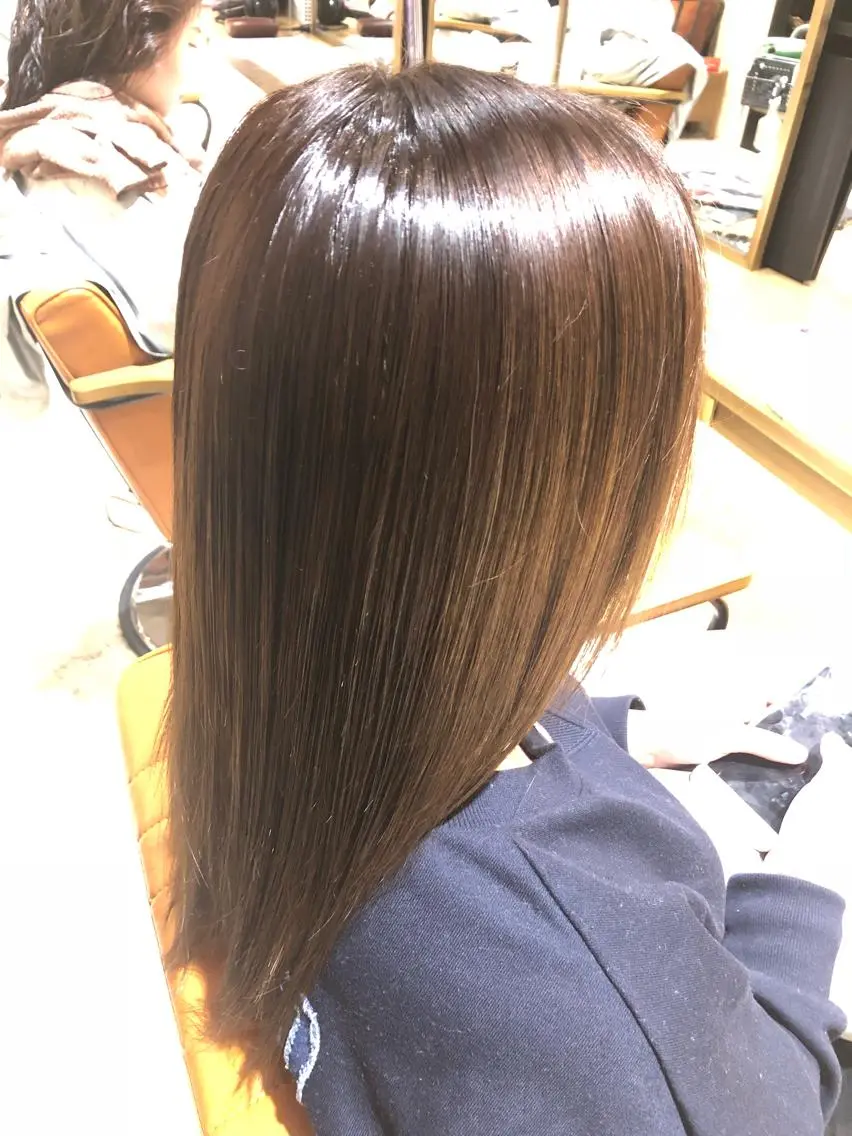 セミロング カラー グラデーションカラー レイヤー×ヘッドスパ *保田遥*のヘアスタイル