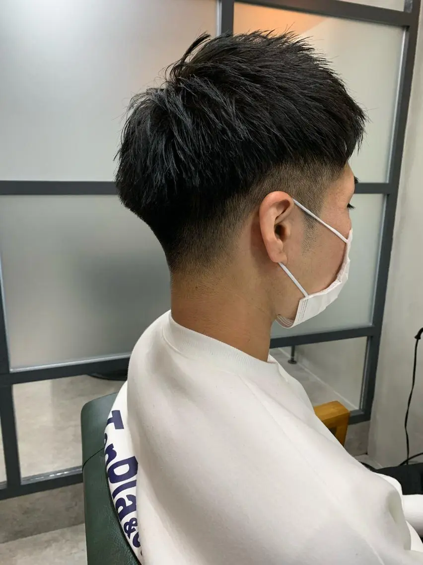 ショート メンズ カット 【S.BROOM】 店長　西川徹のヘアスタイル