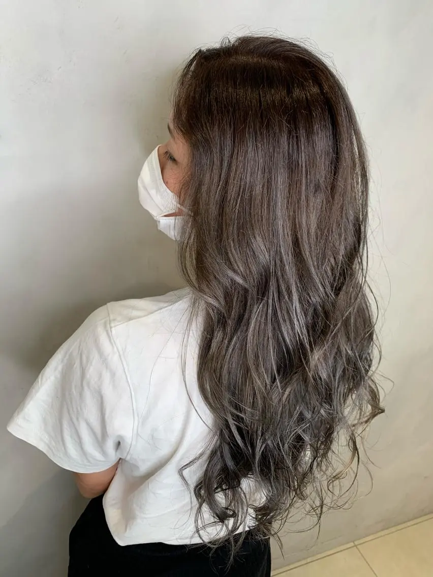 ロング 吹田 駿 髪質改善縮毛矯正のヘアスタイル