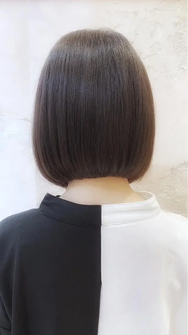 ミディアム カラー パーマ カット ヘアカラー 縮毛矯正 トリートメント ツヤ髪になりたい方へ 🩷柴田知亜希のヘアスタイル