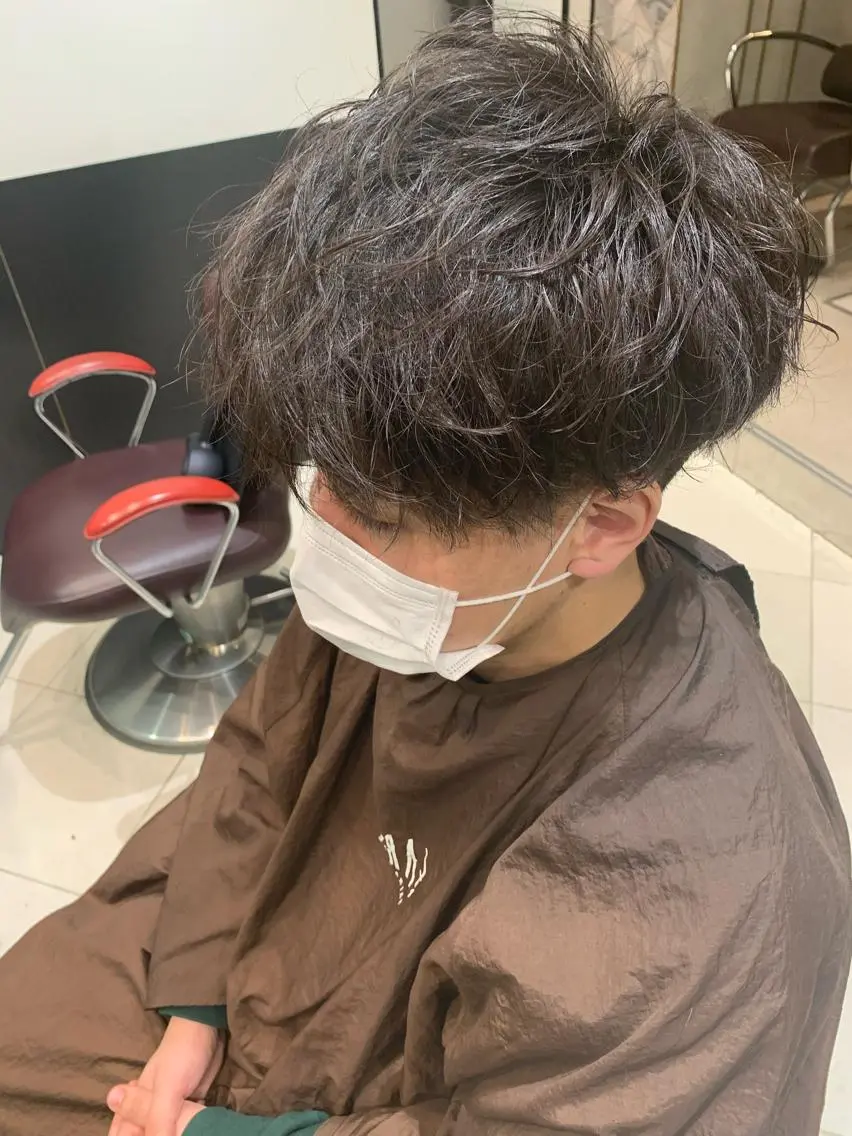 メンズ カット パーマ トリートメント ヘアセット ✨上村 潤平✨メンズヘア✨のヘアスタイル