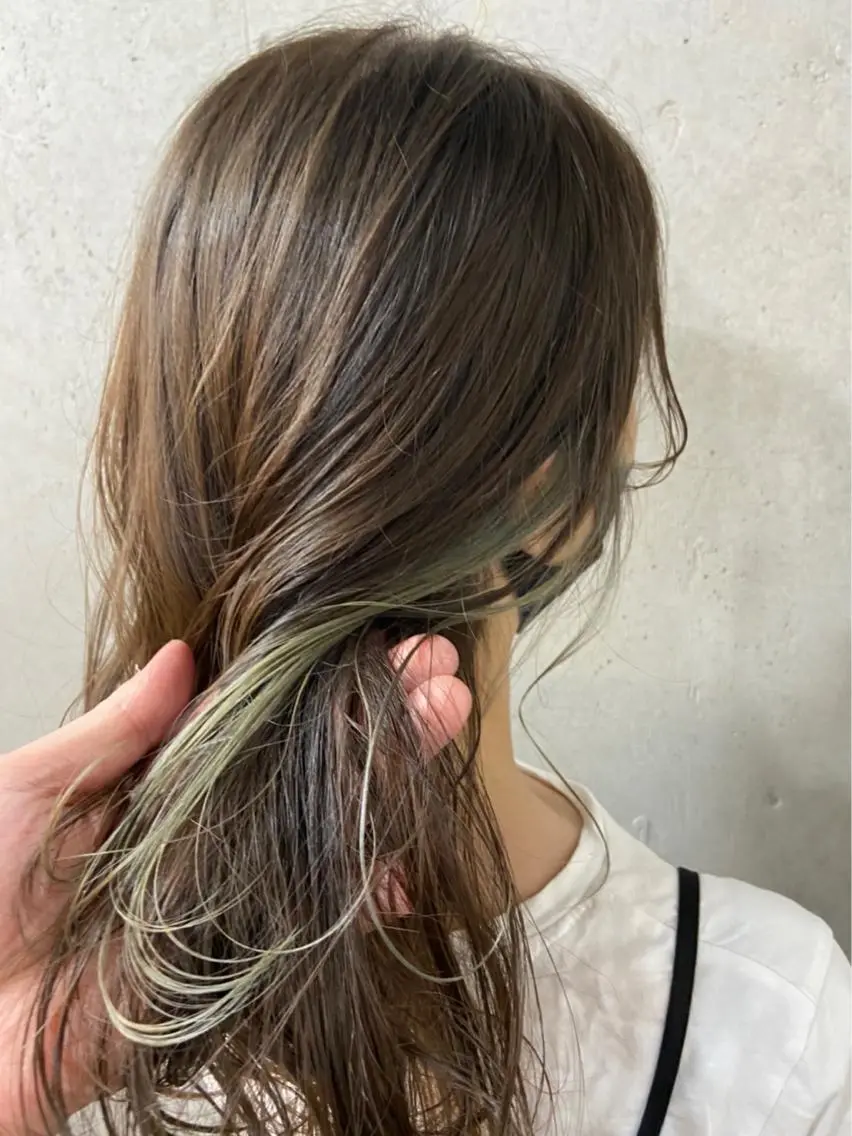 カラー J /レイヤーカット /ショートボブのヘアスタイル