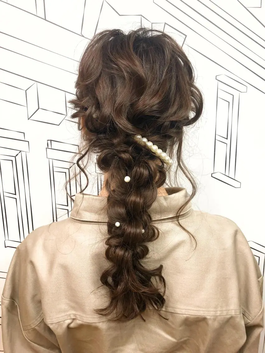 セミロング カラー ヘアアレンジ TOMOKA 艶髪/髪質改善🫧のヘアスタイル