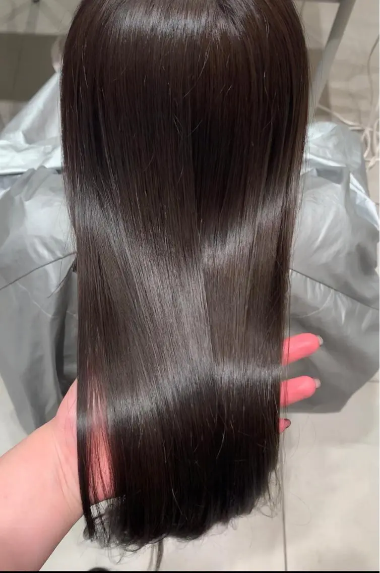 ロング カラー ヘアアレンジ ヘアカラー トリートメント 内田 志乃のヘアスタイル