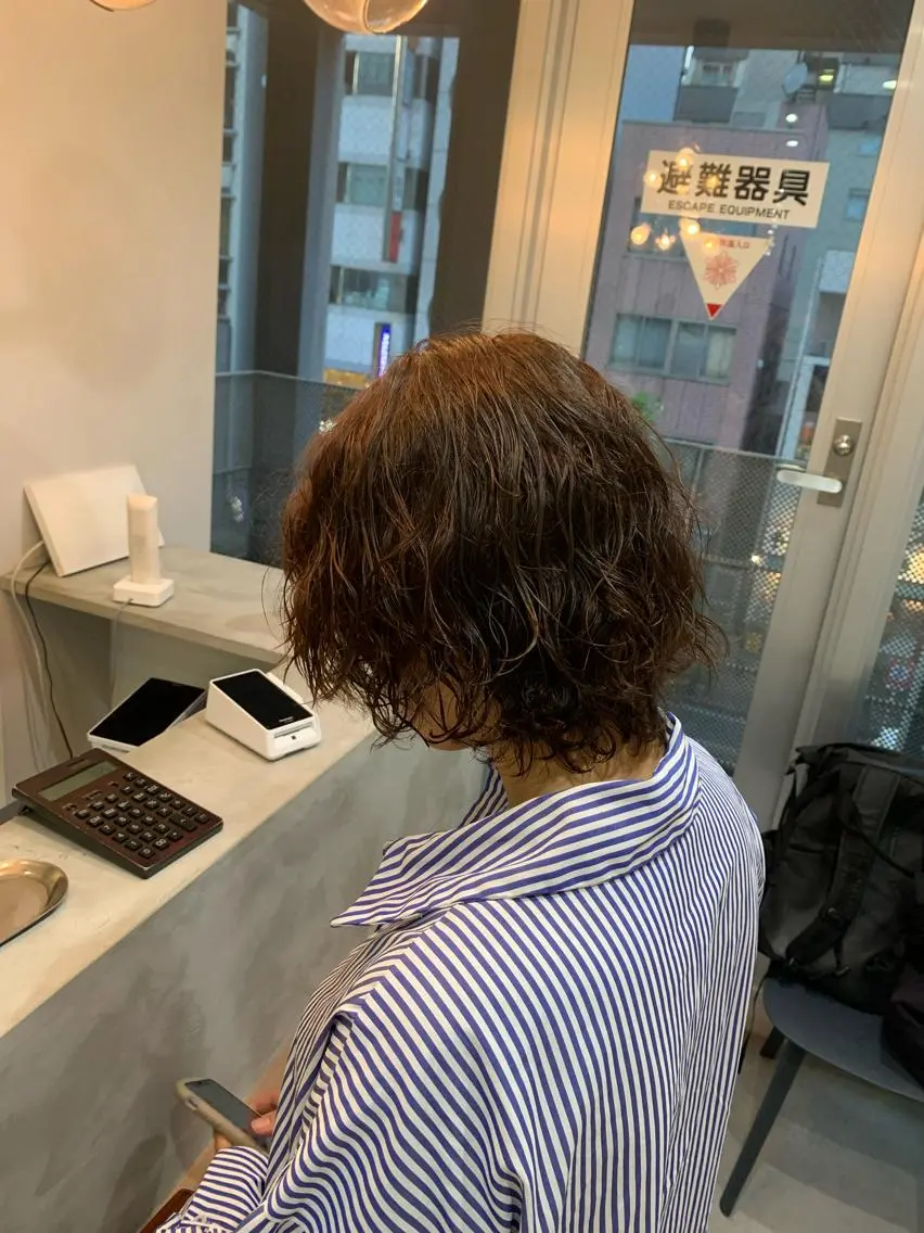 ショート ウルフカット カット パーマ トリートメント little 小濱彰太のヘアスタイル