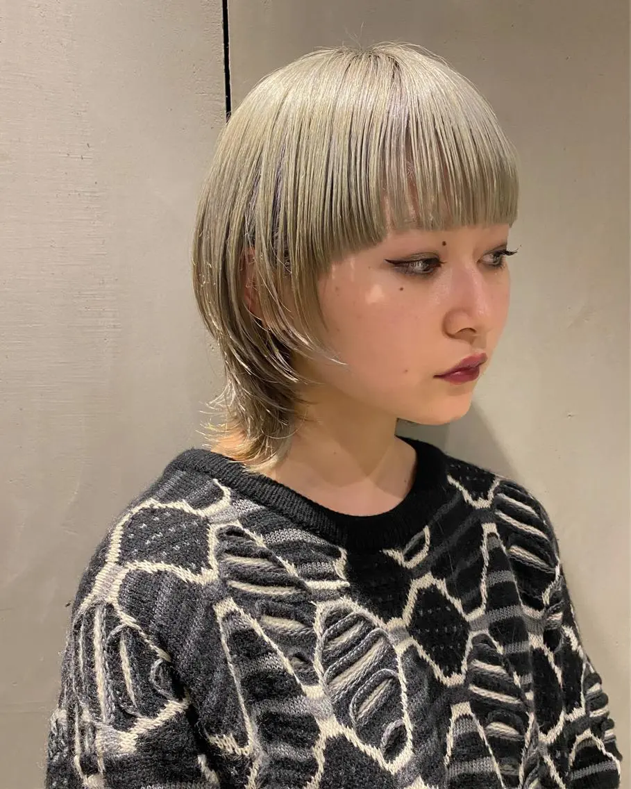 ショート カラー ワイドバング ウルフカット ミク/ 北参道/ショートのヘアスタイル