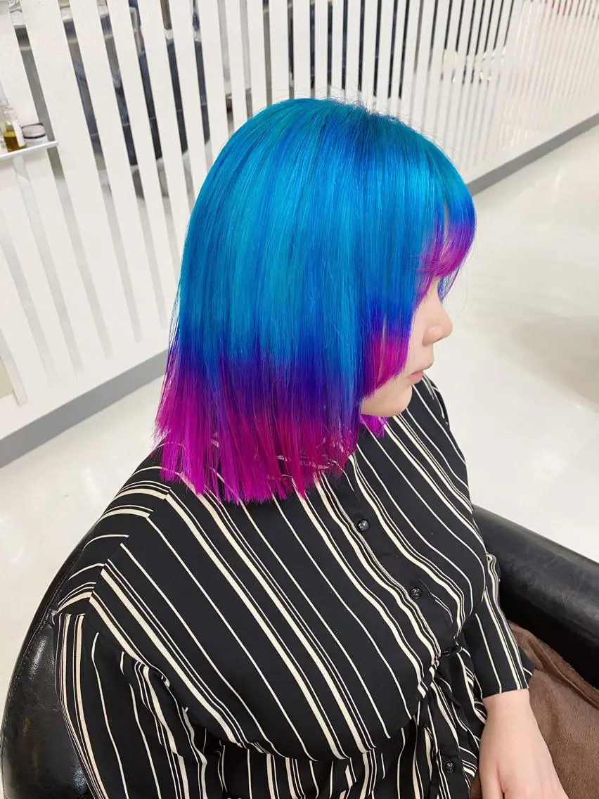 ミディアム カラー グラデーションカラー ヘアカラー トリートメント YURI ✨のヘアスタイル