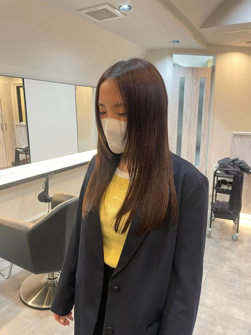 ロング カラー 顔まわりレイヤー レイヤーカット 渋谷 留菜のヘアスタイル