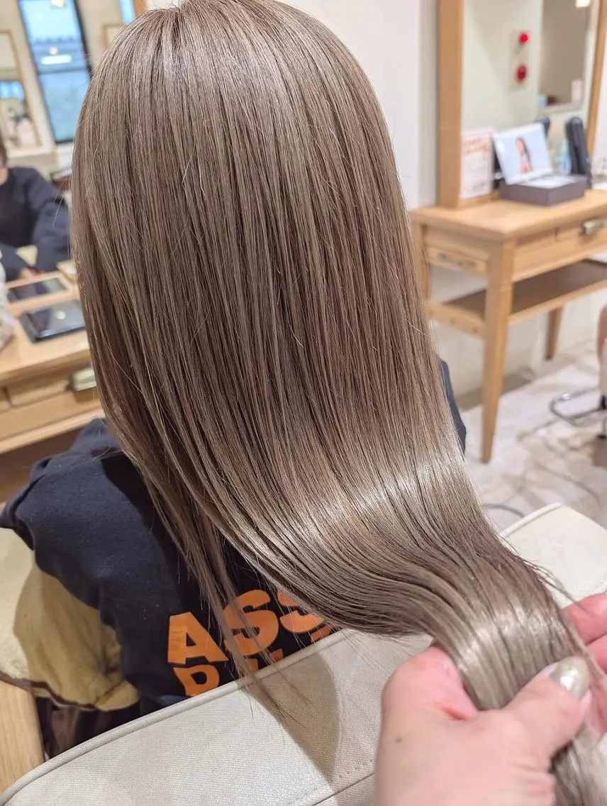 ロング カット 縮毛矯正 SAITO Rimのヘアスタイル