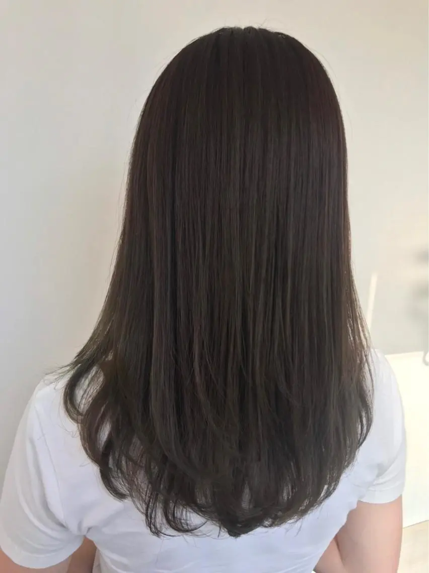 セミロング ヘアカラー トリートメント サソウ ユリエ🥥のヘアスタイル