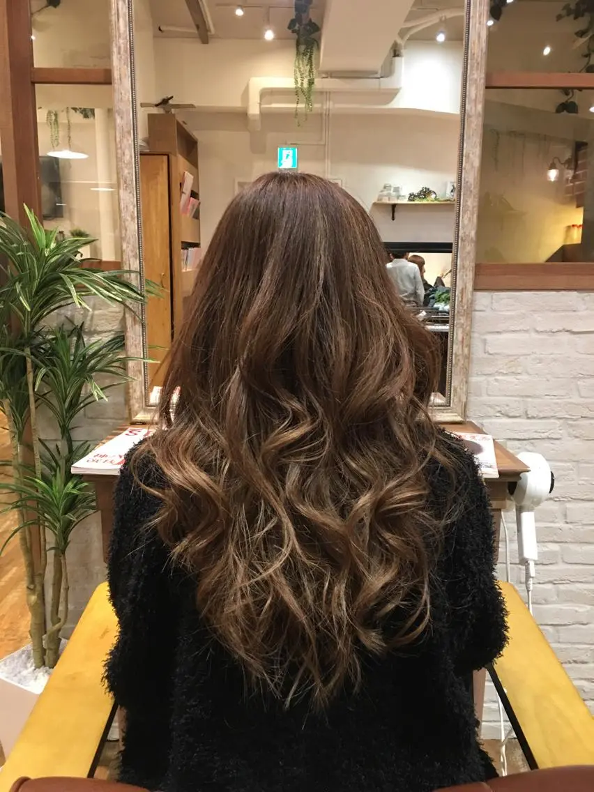 ロング レイヤーカット カット パーマ トリートメント 🌸Cielo🌸 KENのヘアスタイル