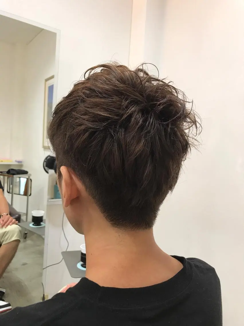 ショート メンズ レイヤー/髪質改善 🌿青山英里のヘアスタイル