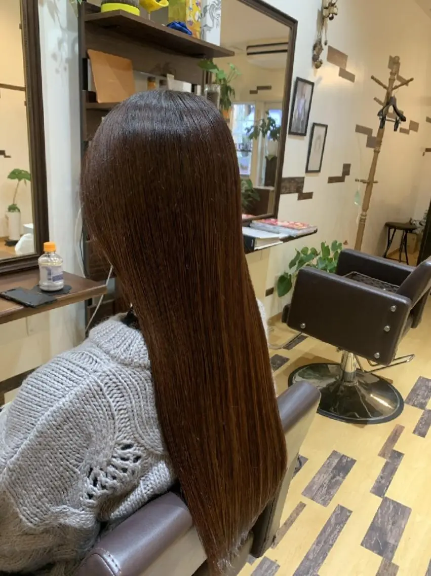 ロング カラー レッドカラー サトウ シューイチのヘアスタイル