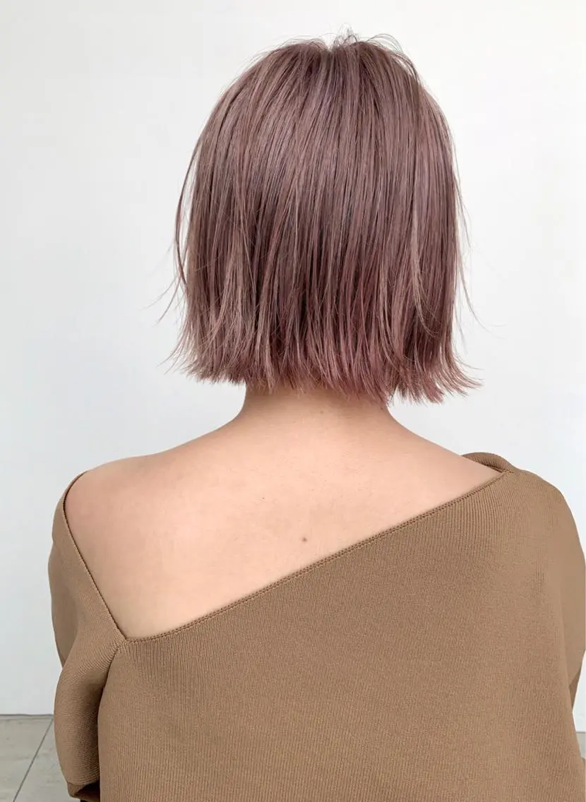 ミディアム ボブ 小濱 ありすのヘアスタイル
