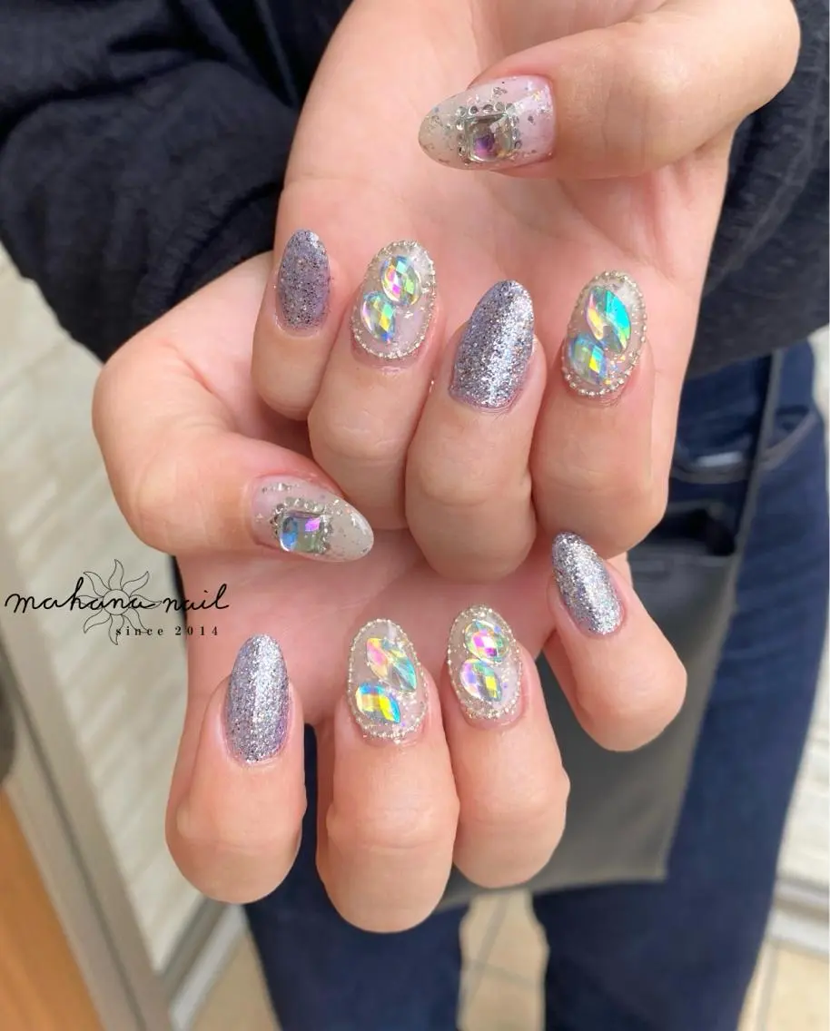 ネイル 持ち込み ストーンネイル mahana nailのネイルデザイン